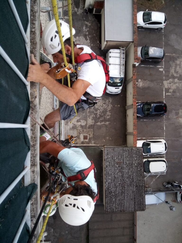 Pulizia grondaie ad Arezzo